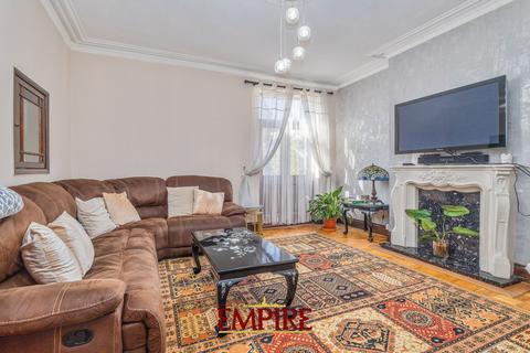 4 bedroom terraced house for sale, Slade Road, Birmingham, B23