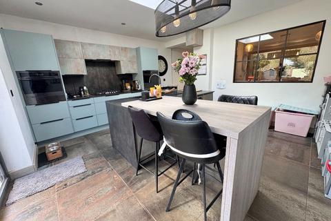 3 bedroom semi-detached house for sale, Shawhurst Lane, Hollywood, Birmingham