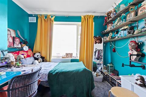 99 Capri Road, Addiscombe, Croydon, CR0 6LJ