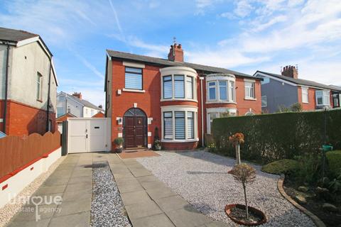 Bispham Road, Bispham, Blackpool, FY2