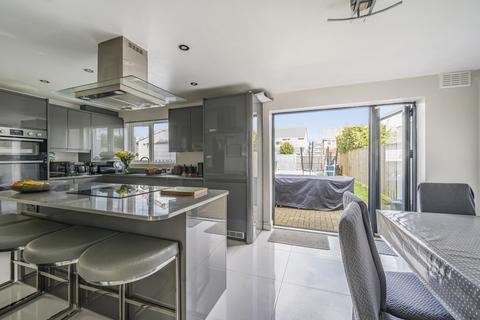 70 Longleaze, Royal Wootton Bassett, Swindon, SN4 8AS