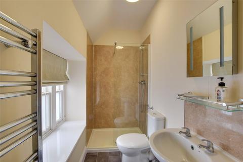 1 bedroom maisonette to rent, Newgate, Barnard Castle, County Durham, DL12