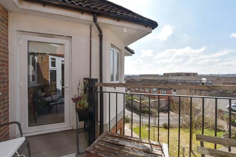 2 bedroom apartment for sale, Park Terrace, Horsham, West Sussex