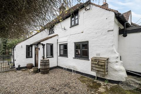 2 bedroom semi-detached house for sale, Red Lion Lane, Farnham, Surrey, GU9