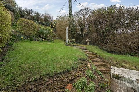 2 bedroom semi-detached house for sale, Red Lion Lane, Farnham, Surrey, GU9