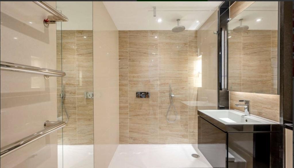 Garrett-mansions-edgware-road-w2-4