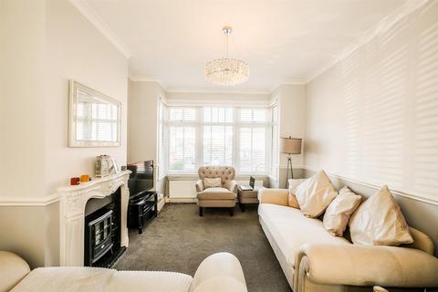 undefined, Hampton Road, Chingford