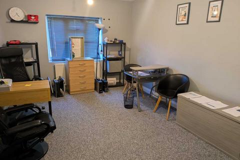 5 bedroom terraced house to rent, Thornton Heath CR7