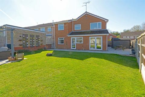 4 bedroom detached house for sale, Romsley Drive, The Farthings, Shrewsbury