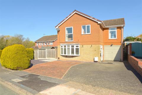 4 bedroom detached house for sale, Romsley Drive, The Farthings, Shrewsbury