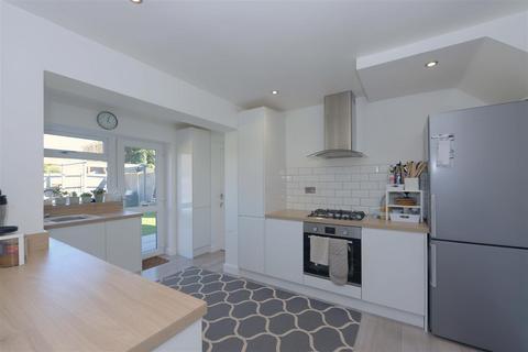 4 bedroom detached house for sale, Romsley Drive, The Farthings, Shrewsbury