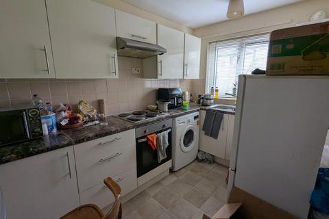 Studio for sale, 7, Welham Walk Bradford, BD3 0DL