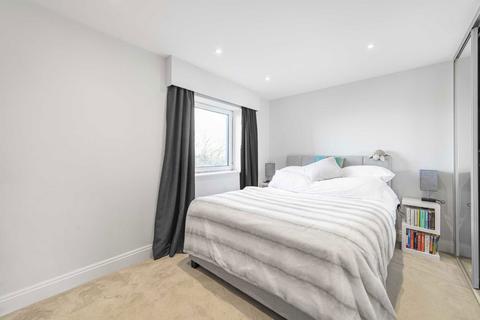 56 Holland Gardens, Brentford, TW8 0BF