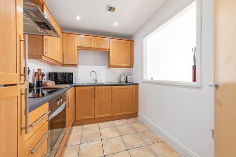 56 Holland Gardens, Brentford, TW8 0BF