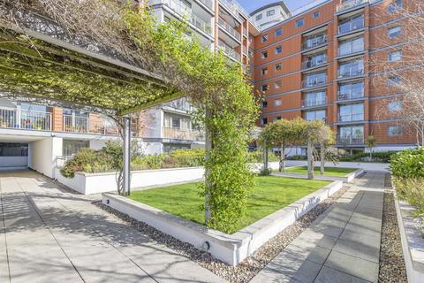 56 Holland Gardens, Brentford, TW8 0BF