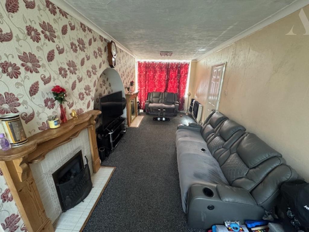 76 Glenpark Road lounge