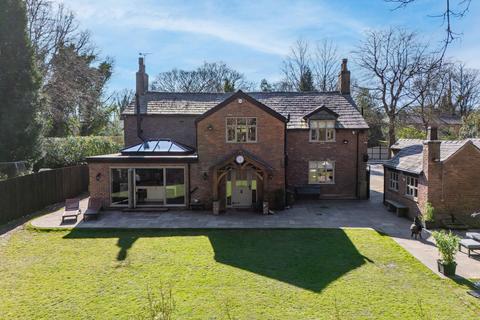 Spinney End Lumber Lane, Worsley, Manchester, M28 2QN