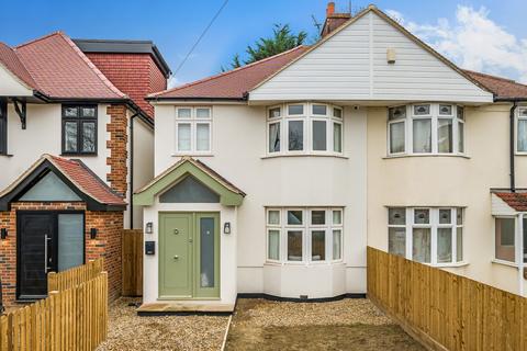 3 bedroom semi-detached house for sale, Canterbury Avenue, Sidcup