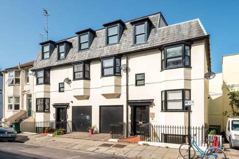 1 bedroom flat for sale, Finsbury Road, Brighton BN2