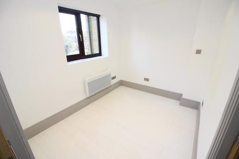 1 bedroom flat for sale, The Avenue, Worcester Park KT4