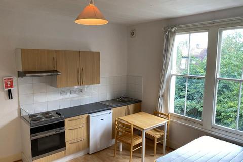 undefined, Alkham Road, London N16