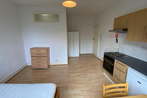 undefined, Alkham Road, London N16