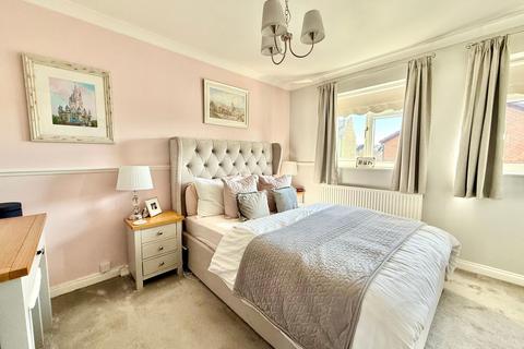 4 Barleyfields Mews, Wetherby, LS22 6PT