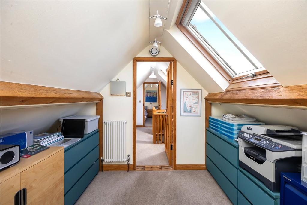 Bedroom Five/Office