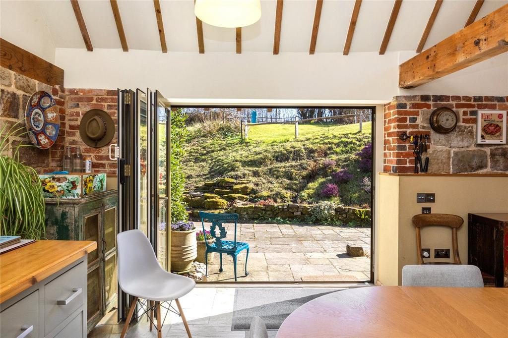 Bi-Fold To Terrace