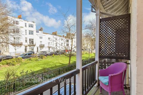 1 bedroom apartment for sale, Russell Square, Brighton, East Sussex