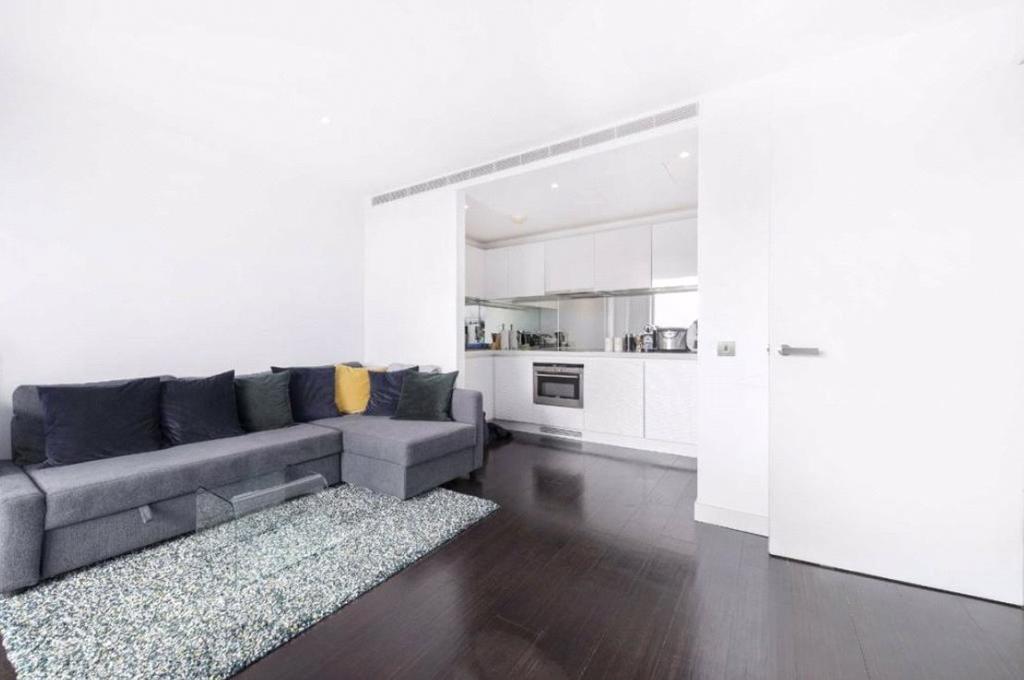 Kitchen/Reception