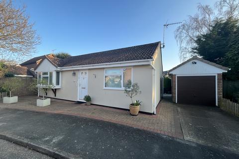 2 bedroom detached bungalow for sale, Brick Kiln Close, Felixstowe IP11