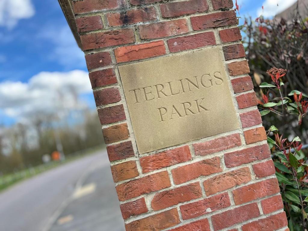 Sign.jpg