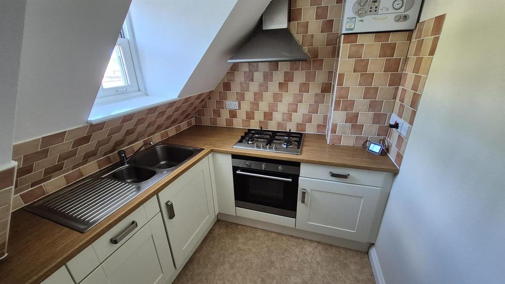 F240 HS Kitchen 3.jpeg
