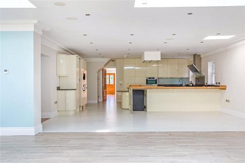 6 bedroom detached house for sale, Roundwood Park, Harpenden, Hertfordshire, AL5