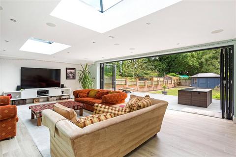 6 bedroom detached house for sale, Roundwood Park, Harpenden, Hertfordshire, AL5