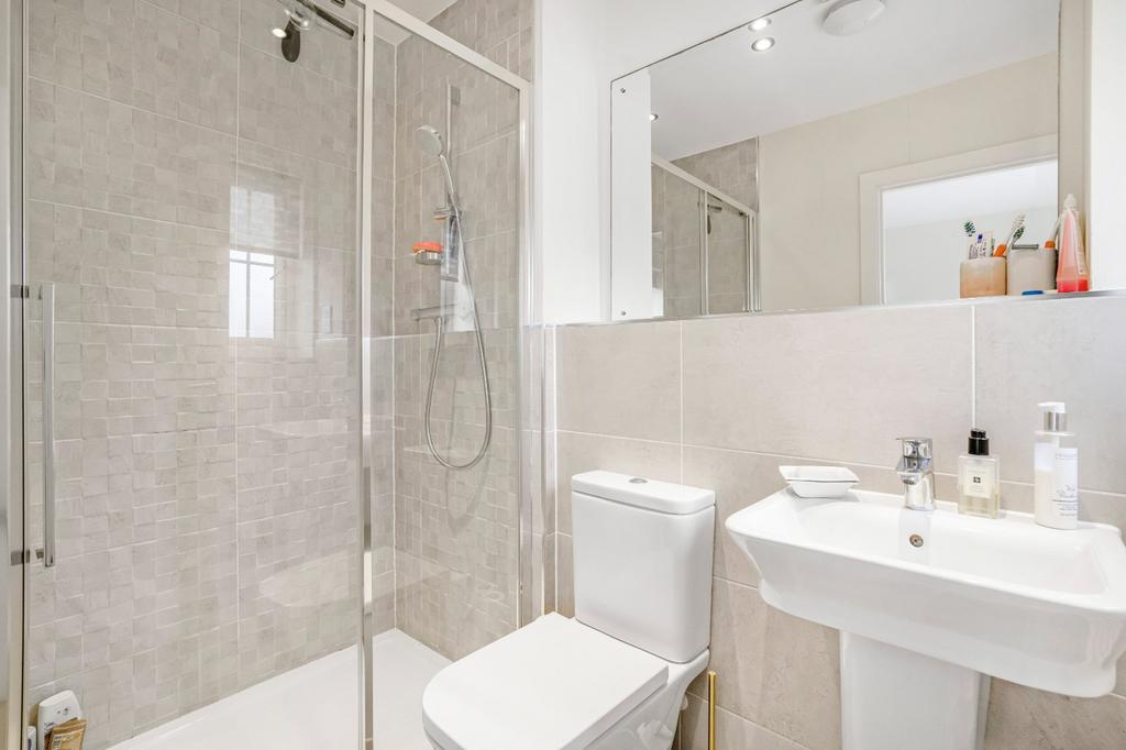 En-Suite To Master