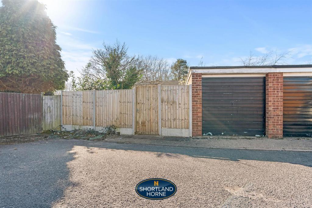 Rear access/garage