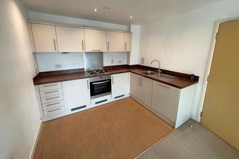 1 bedroom apartment to rent, Cardinal Place, Woking GU22