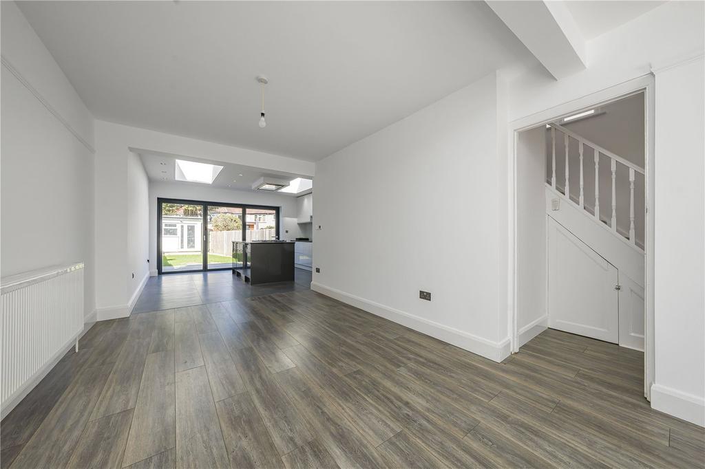 Kitchen/Reception