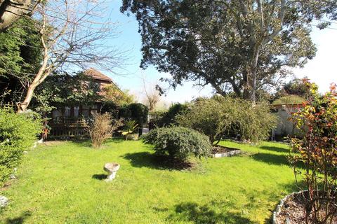 3 bedroom detached house for sale, Bell Farm Lane, Minster On Sea, Sheerness