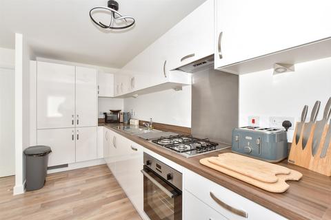 1 bedroom ground floor flat for sale, St. Katherine's Crescent, Sellindge, Kent