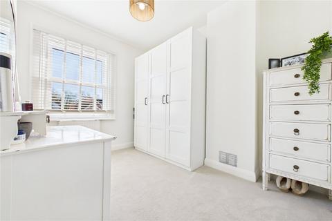 28 High Street, Theale, Reading, RG7 5AN