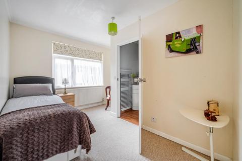183 Rownhams Lane, North Baddesley, Southampton, SO52 9LR