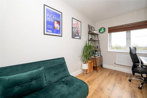 19 Wain Close, St Albans, AL1 1AW