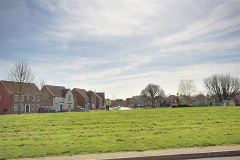 5 bedroom detached house for sale, Langthorpe Close, Hessle