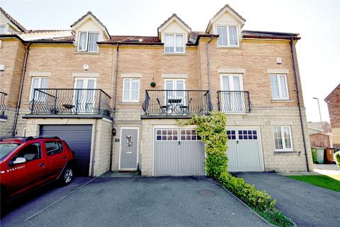 3 bedroom townhouse for sale, Orchard Grove, Castleford, West Yorkshire