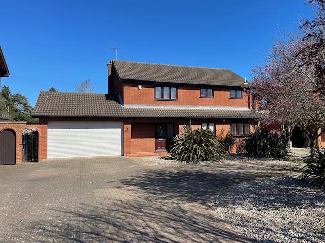 4 bedroom detached house to rent