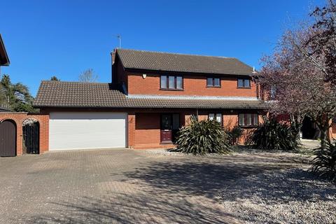 4 bedroom detached house to rent, Goodwood Close, Ipswich IP1