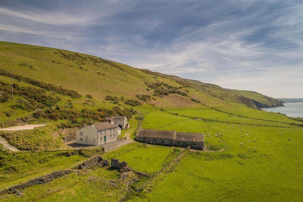Mynachdyr Graig KM 014 - air 1.jpg